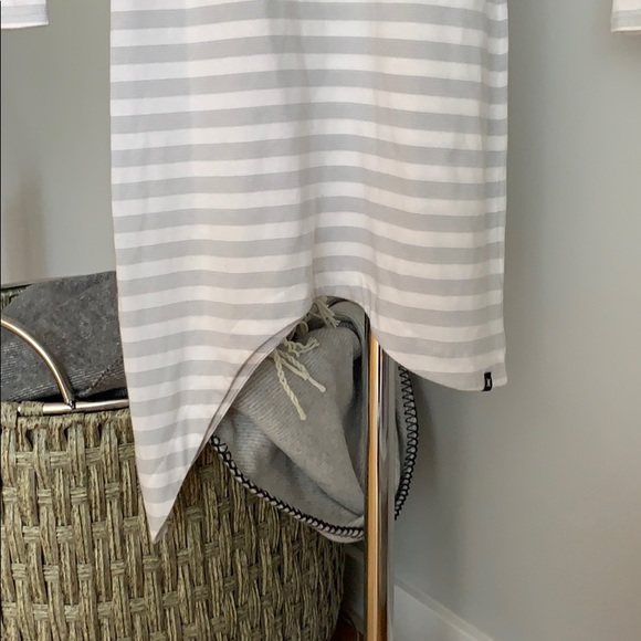 Hurley long sleeve light fabric dress - Picture 3 of 5